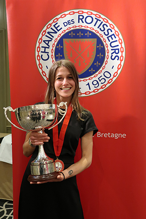 Melania_Battiston_with_her_additonal_award_The_Gerard_Basset_Tasting_Trophy.jpg