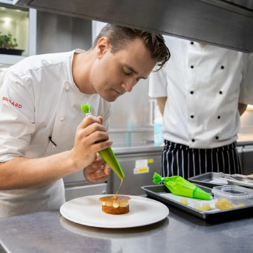 Chefs plating up at the Vineyard