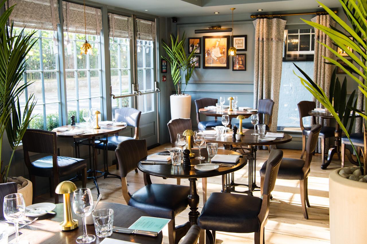 Dinner at Maison Bleue