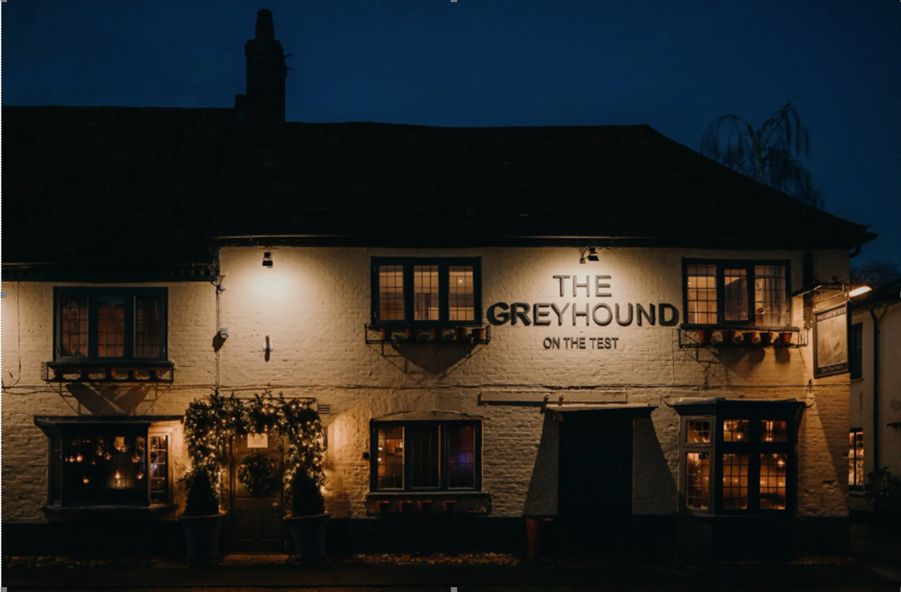 The Greyhound – Informal Lunch
